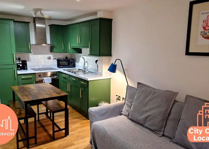 1 Bed Northern Quarter Flat Tib Street
